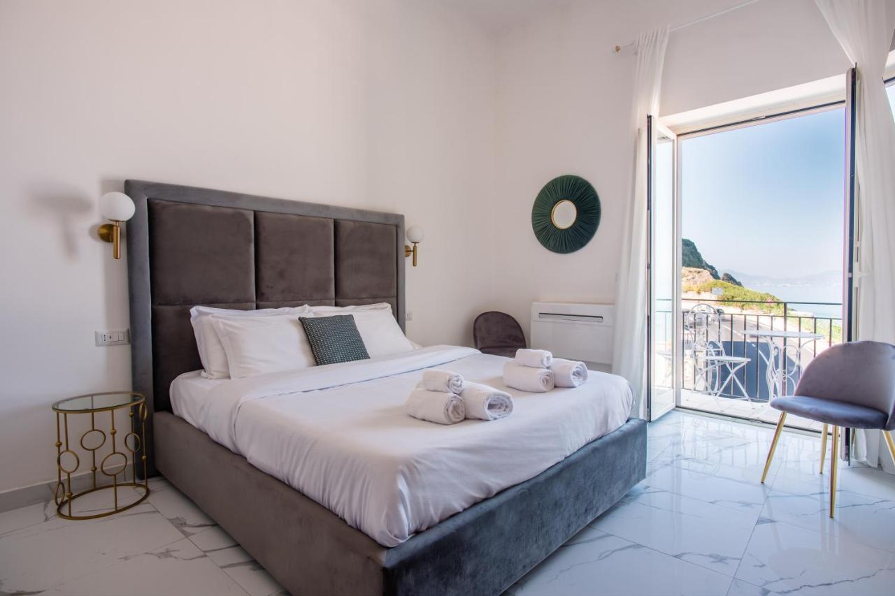 Naro Suites And Rooms Bacoli Eksteriør bilde