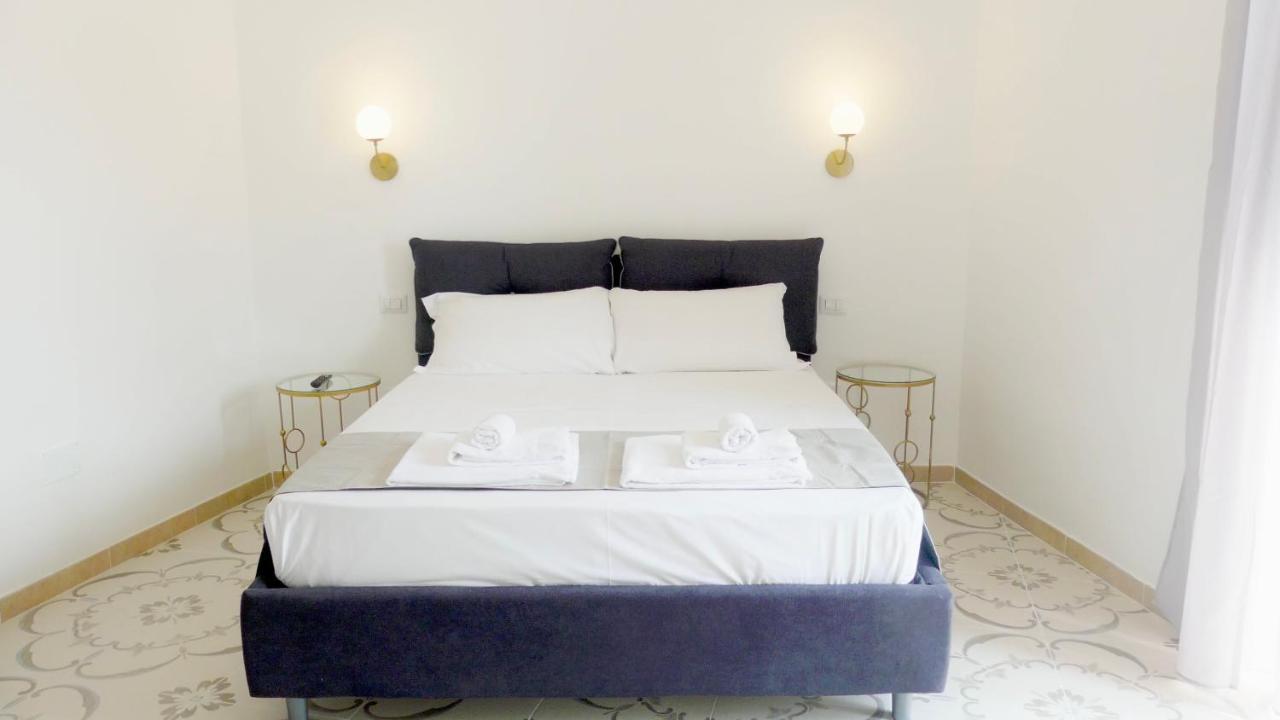 Naro Suites And Rooms Bacoli Eksteriør bilde