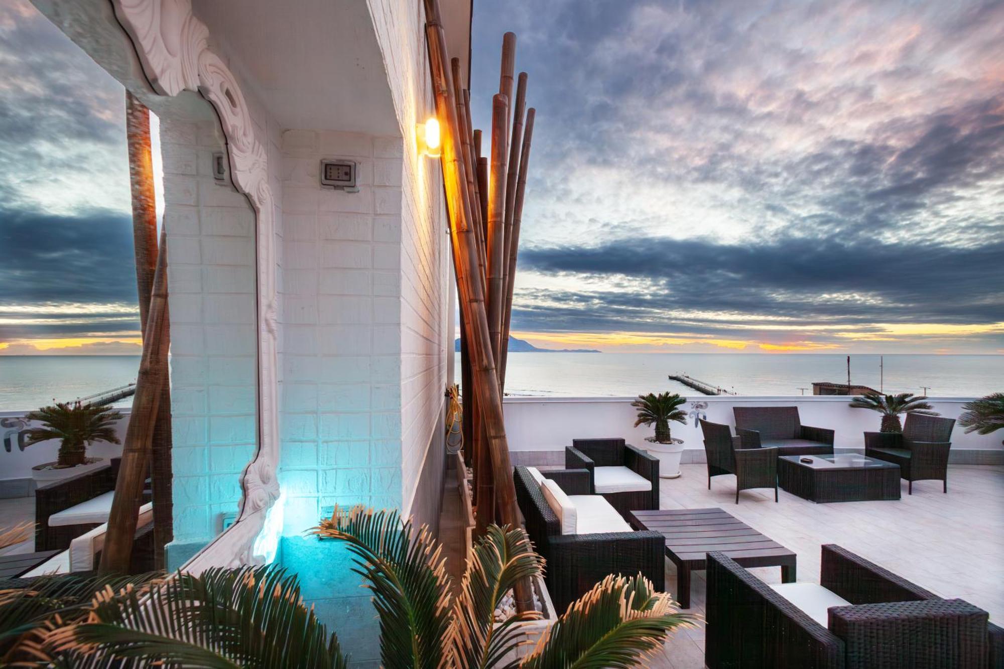 Naro Suites And Rooms Bacoli Eksteriør bilde